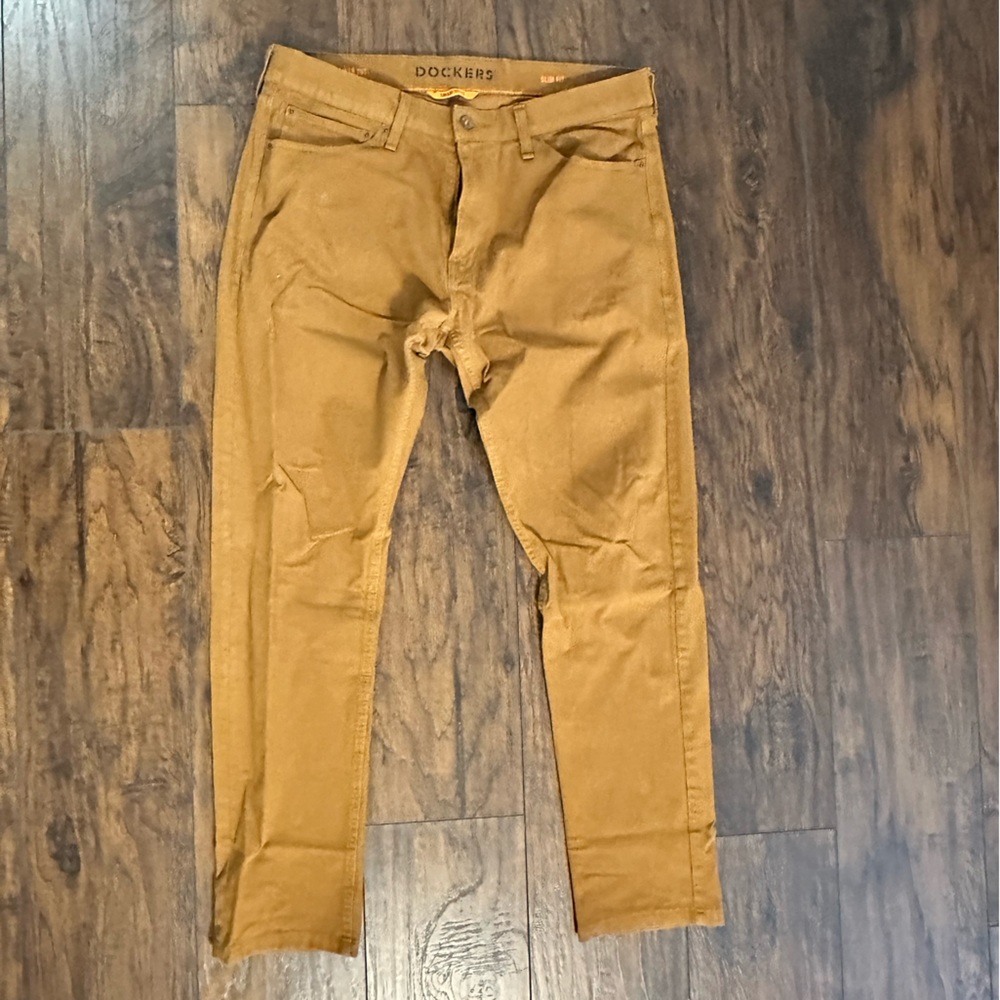 Dockers khaki pants
